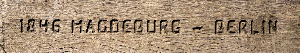 Naklejka premium Schriftzug auf Holz 02937