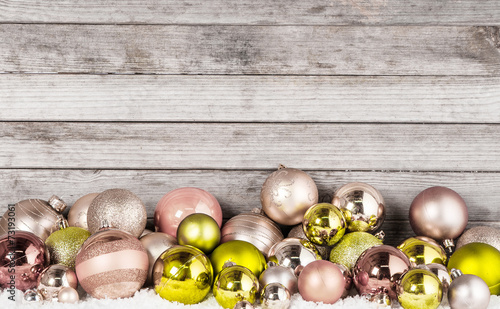 Shiny Brown and Green Christmas Ball Decors