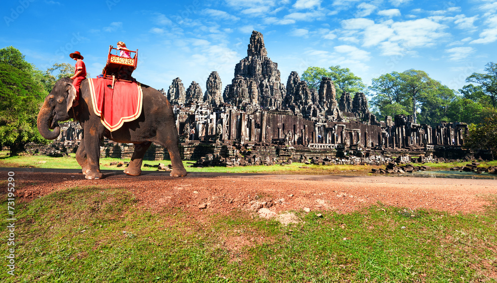 Fototapeta premium Kambodża, Siem Reap, świątynia Angkor wat khmer