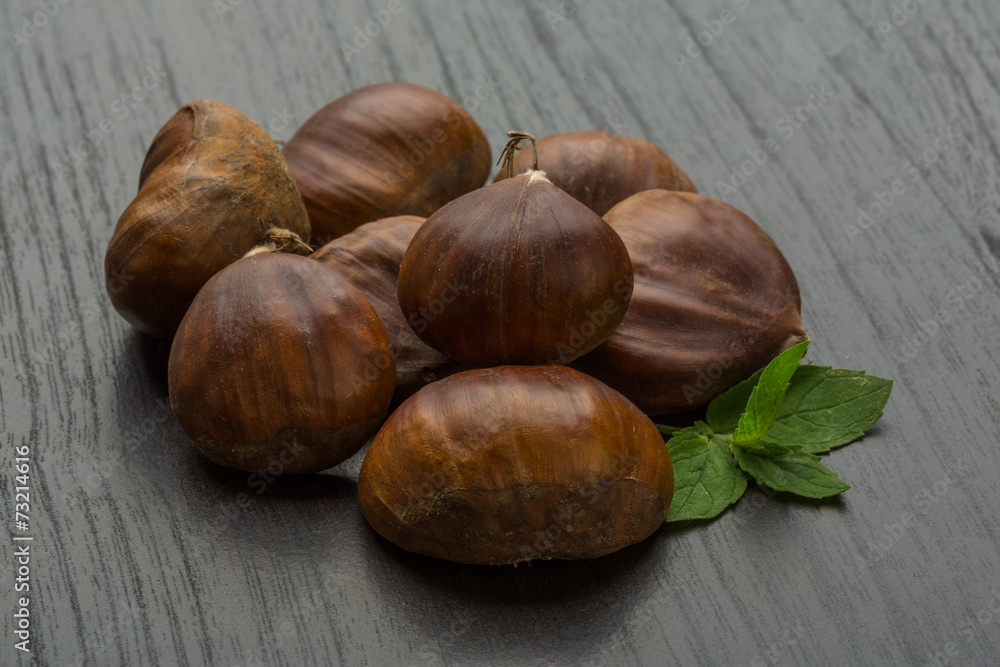Obraz premium Chestnut