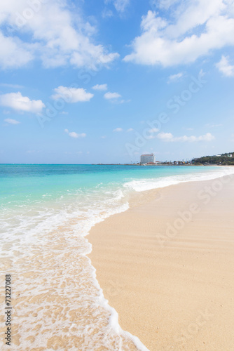 沖縄のビーチ・冨着ビーチ