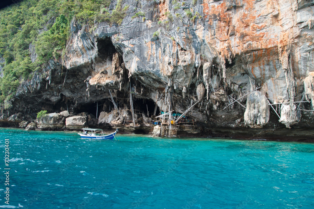 Пещера. Тайланд
