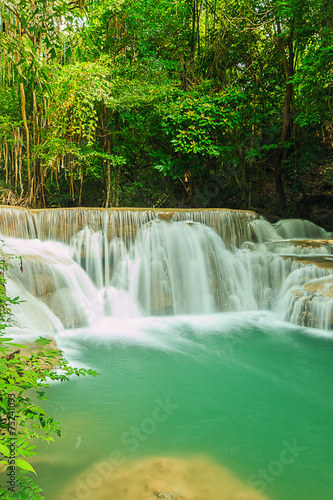 Waterfall Huay Mae Kamin © chaphot