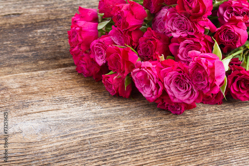 Fototapeta Naklejka Na Ścianę i Meble -  pile  of mauve roses