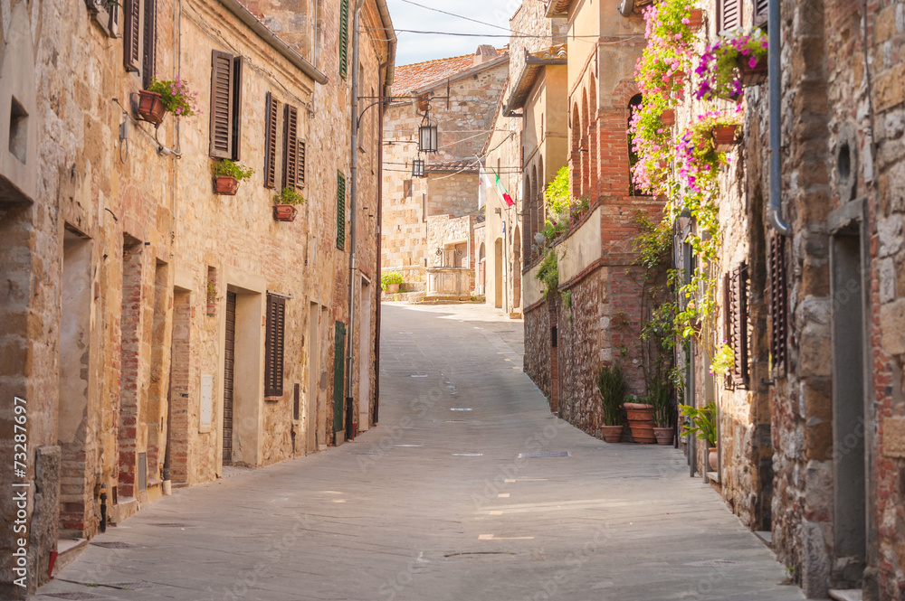 Fototapeta premium The medieval old town in Tuscany, Italy