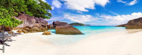 Panorama of tropical beach scenery, Thailand © Patryk Kosmider