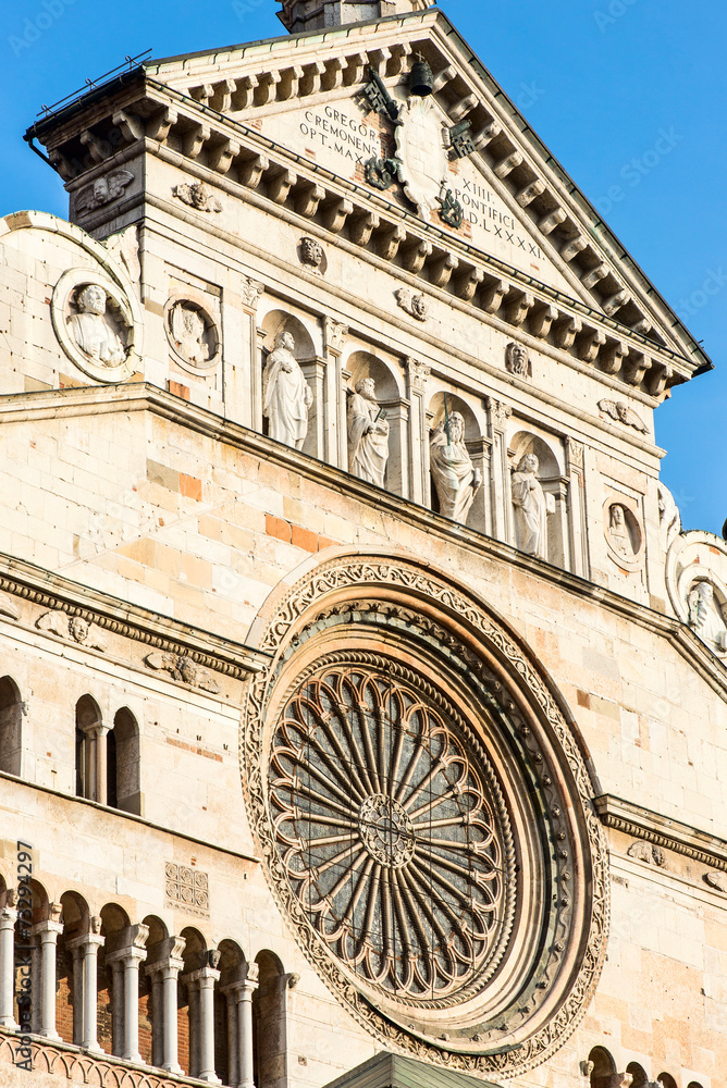Duomo of Cremona - facade rose window