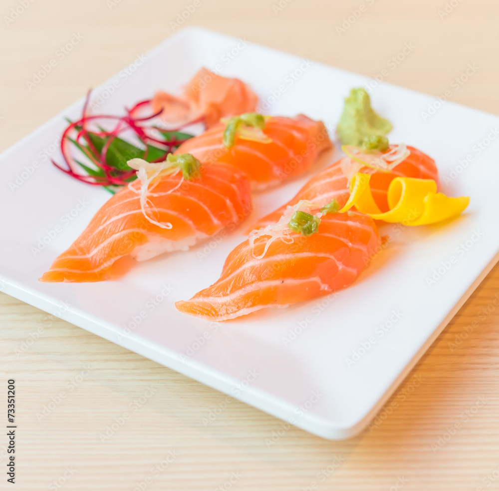 Salmon sushi Salmon sushi