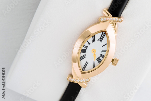 women's Gold watches