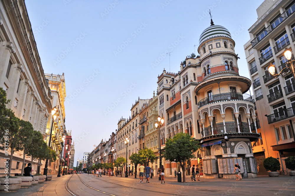 Obraz premium Avenida de la Constitución, Sewilla, Hiszpania