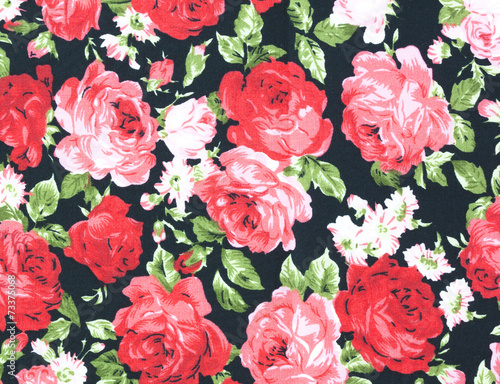 Fabric roses wallpaper © scenery1