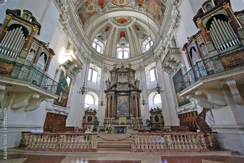 Fototapeta premium Cathedral altar