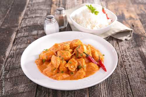 chicken cooked with curry sauce