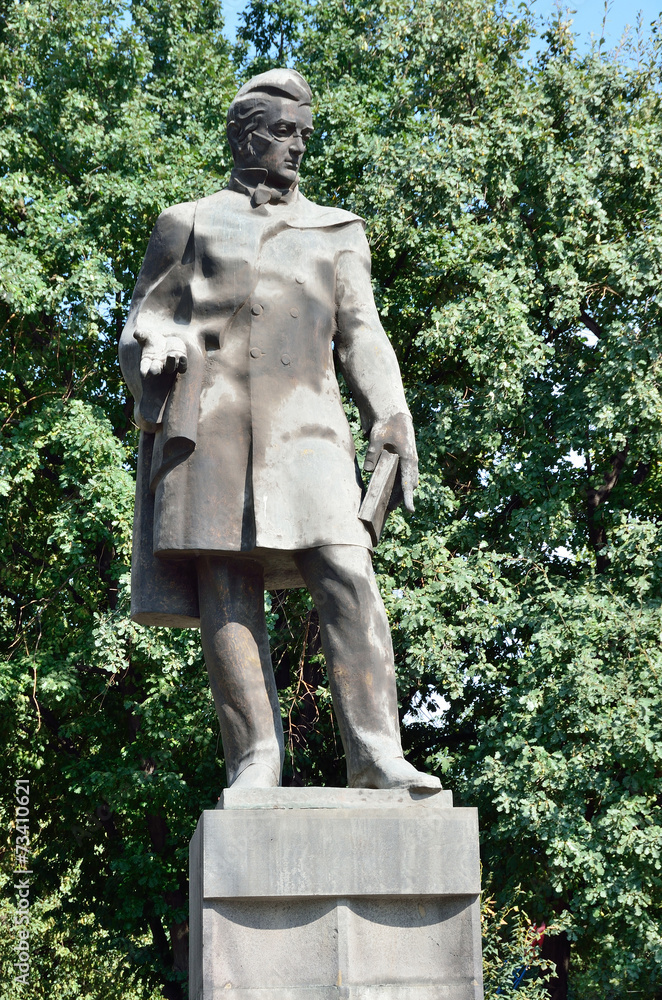 Naklejka premium Памятник Александру Грибоедову в Ереване