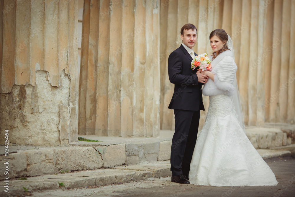 Fototapeta premium Wedding bride groom kiss marriage day