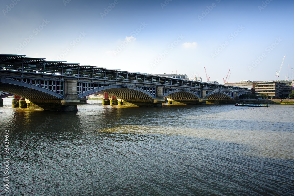 Fototapeta premium Blackfriars Bridge London