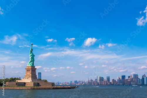 Lady Liberty, Statue of Liberty and Manhattan © hafizismail