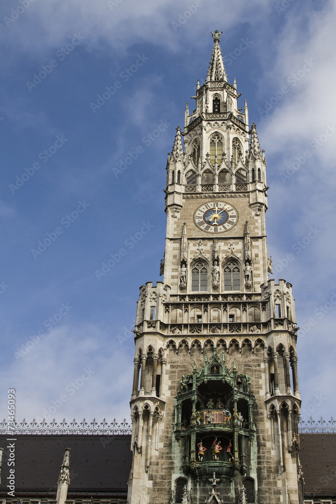 Fototapeta premium Das Glockenspiel am Münchner Rathaus l