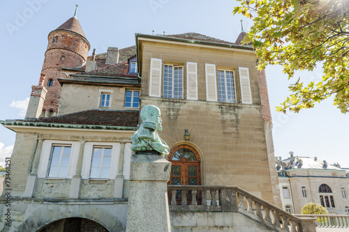 Lausanne, historische Altstadt, Schloss Saint-Maire, Schweiz photo