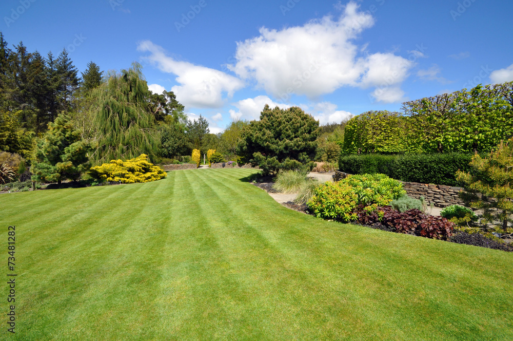 Fototapeta Idealny angielski wiejski ogród