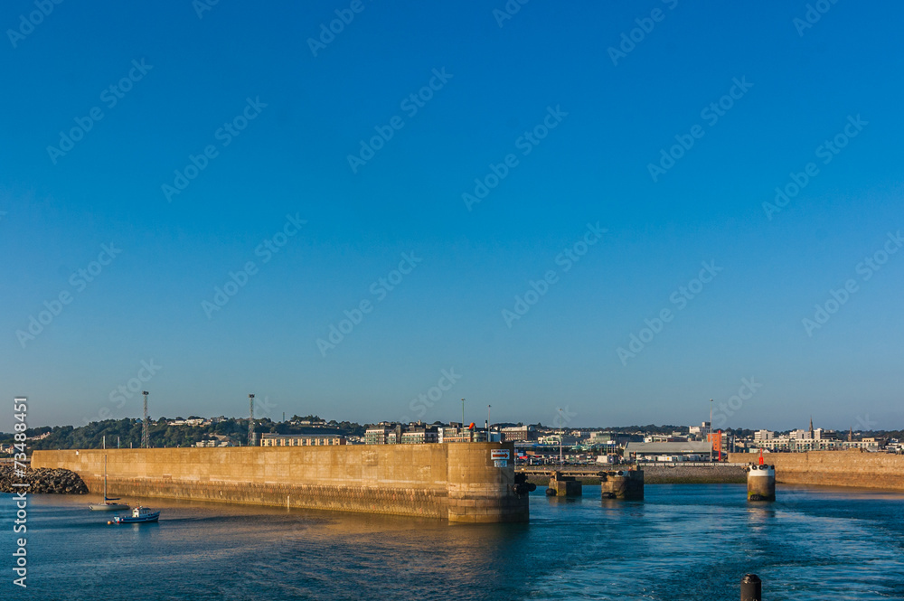 Jersey  - Saint Helier  Hafen