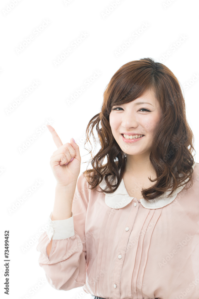 ジェスチャーする女性