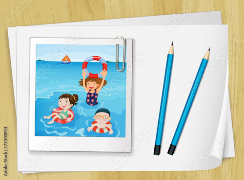 Bondpapers with a frame and pencils