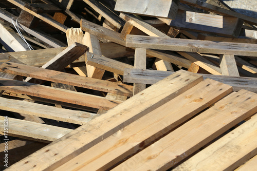 wooden pallets highly flammable