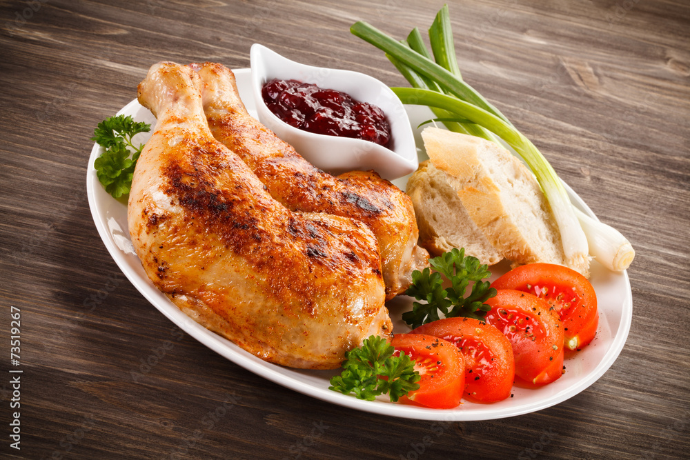 Grilled chicken drumsticks and vegetables Grilled chicken drumsticks and vegetables