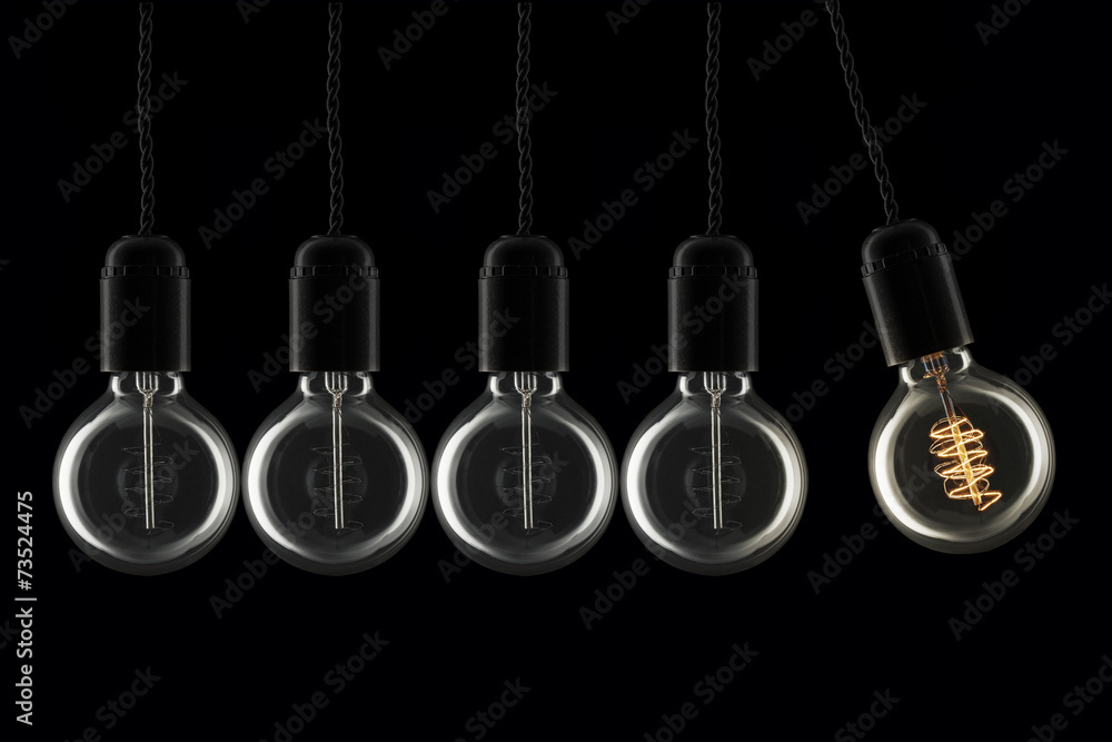 Swinging lightbulb Swinging lightbulb