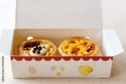 Wallpaper Mural Egg tart in box Torontodigital.ca