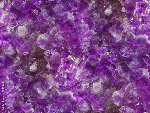 Seamless amethyst crystal background.