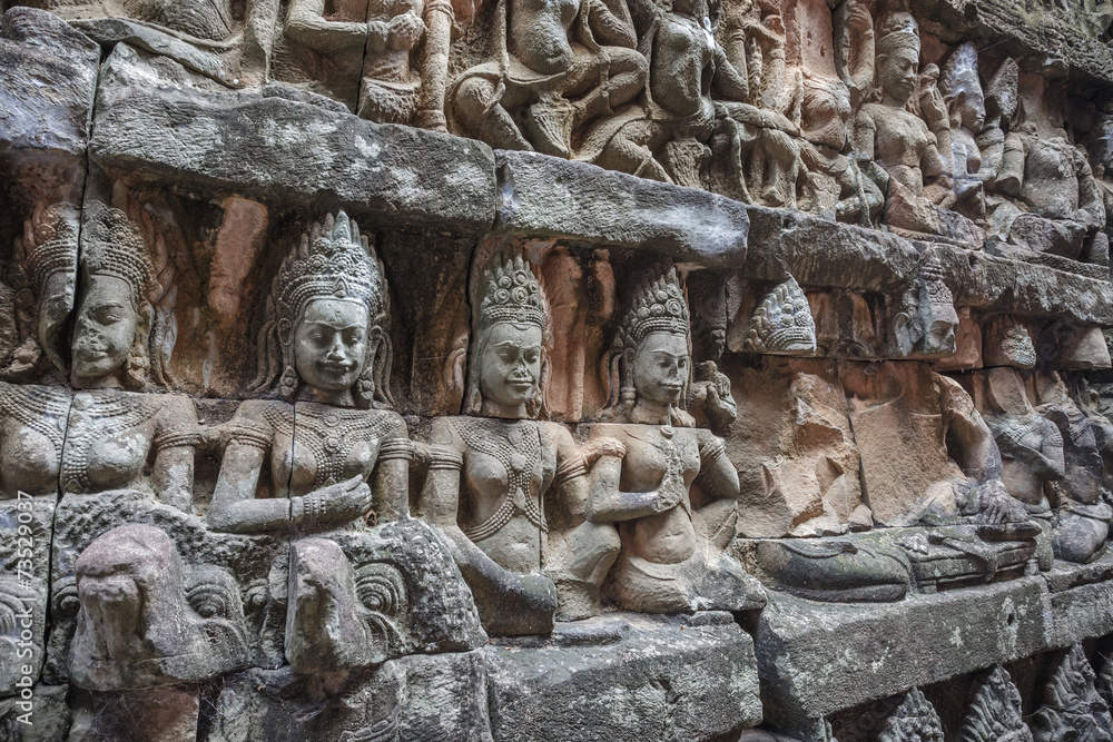 wall statue of God inside the Angkor Wat at Siem Reap, Cambodia wall statue of God inside the Angkor Wat at Siem Reap, Cambodia