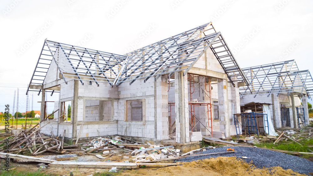 new suburban home currently under construction new suburban home currently under construction