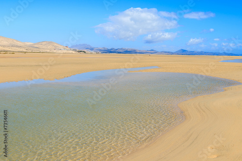 Beautiful lagoon on Sotavento beach, Fuerteventura island, Spain