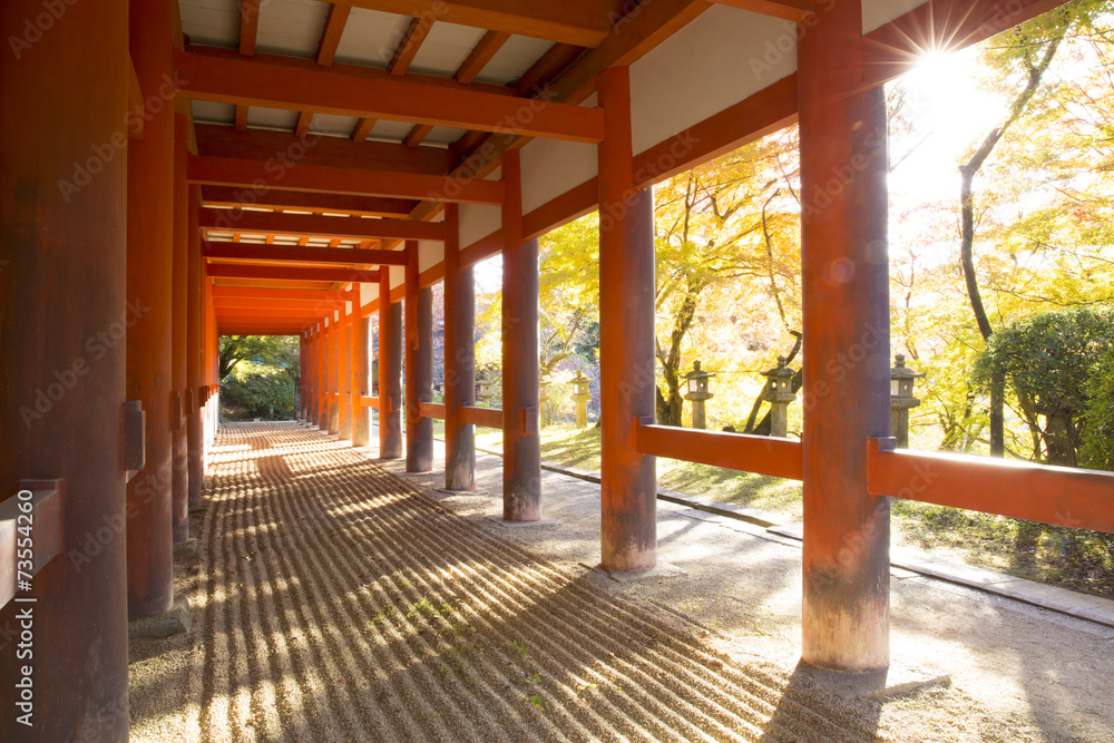 朝の談山神社拝殿 朝の談山神社拝殿
