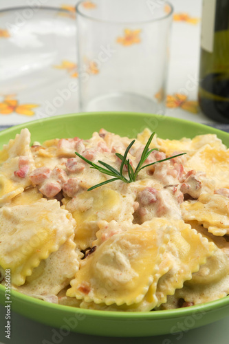 Tortelli panna e speck