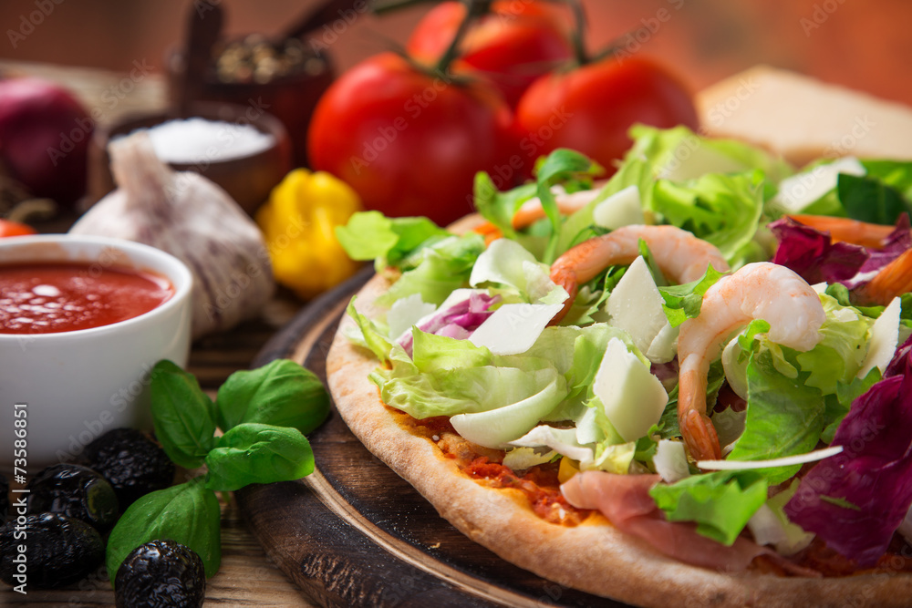Delicious italian pizza primavera Delicious italian pizza primavera