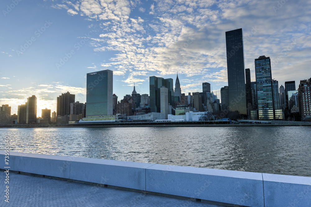 Obraz premium View of Manhattan from Roosevelt Island