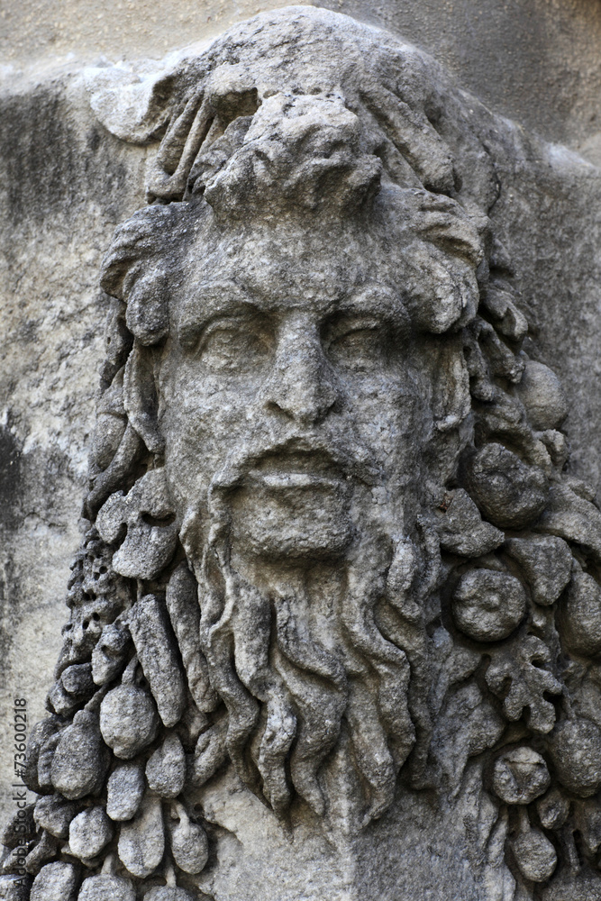 Dionysus on the sarcophagus wall