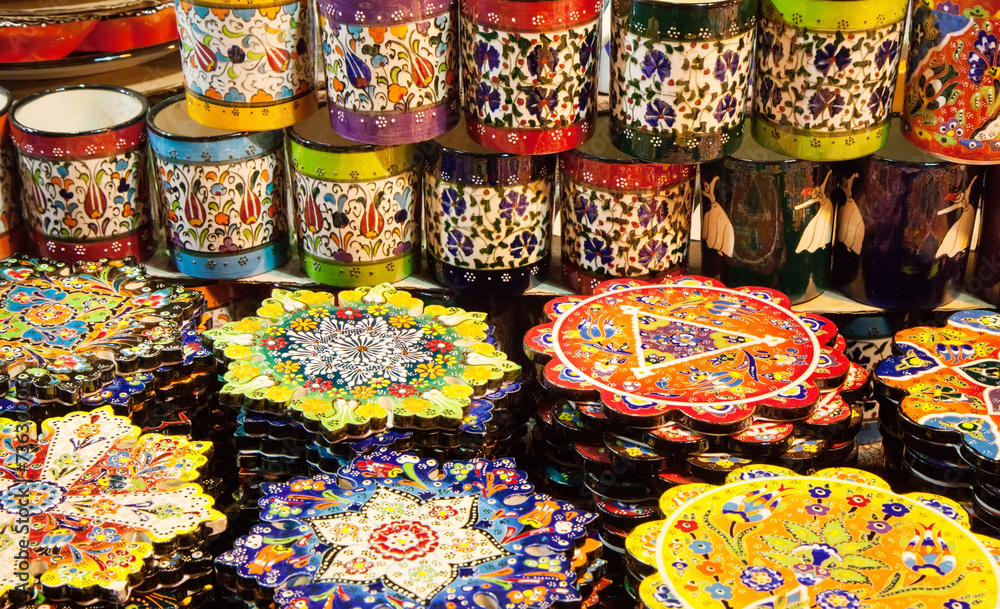 Classical Turkish ceramics on the market Classical Turkish ceramics on the market