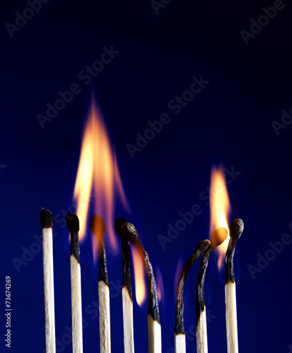 Tableau sur toile Flaming Matchstick