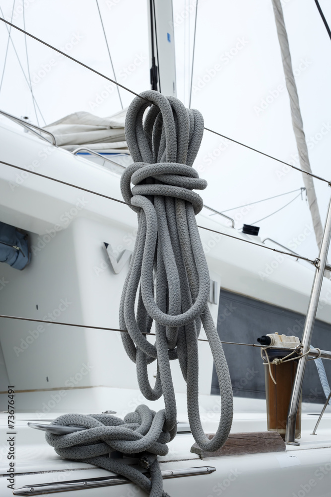 Obraz premium Rope on speed boat