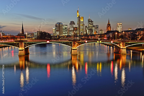 Frankfurt am Main  Blick von der Fl    erbr  cke  November 2014 