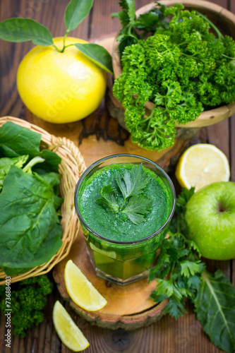 Fresh green smoothie in the glass
