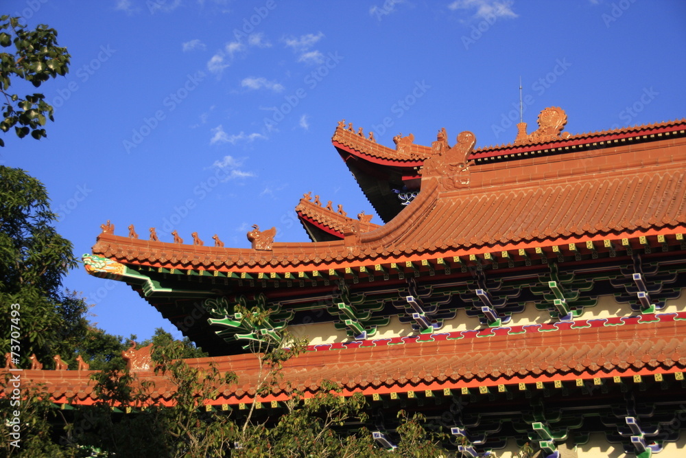 Naklejka premium toitures du monastère de Po Lin