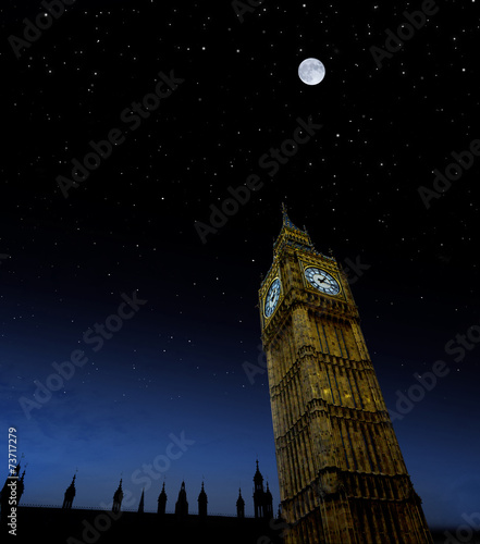 London-Big Ben mit Sternenhimmel und Mond