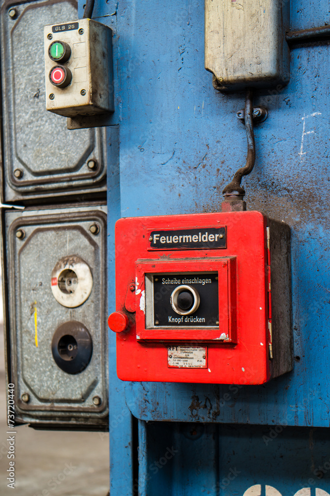 Nofallschalter DDR Feuermelder 01 Nofallschalter DDR Feuermelder 01