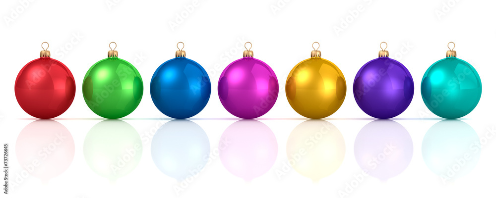 Bunte Weihnachtskugeln in Reihe Bunte Weihnachtskugeln in Reihe