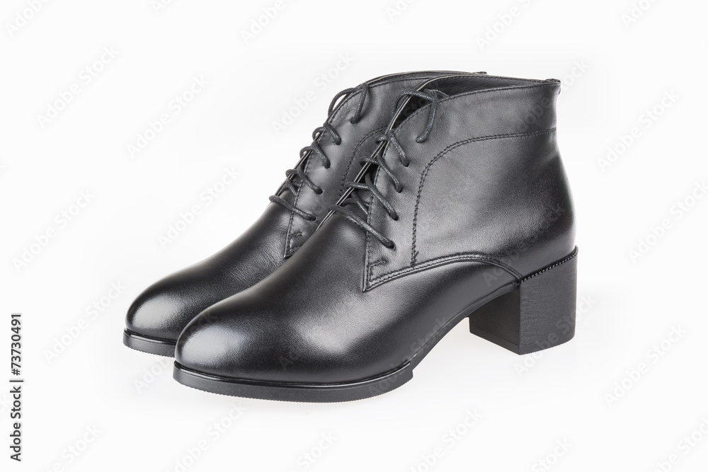 female leather boots